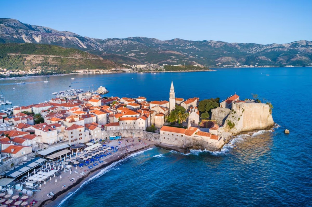Renovated Three-Level Stone House inside the Walls of the Old Town, Budva